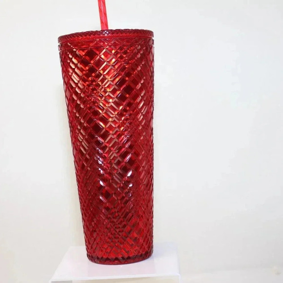 Starbucks - Picture 3 of 5